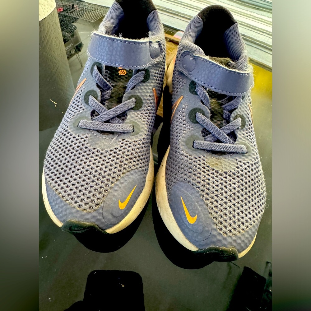 Velcro Nike kids